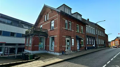 Synligt butik/kontorlejemål ved Slotssøen Synligt butik/kontorlejemål ved Slotssøen
